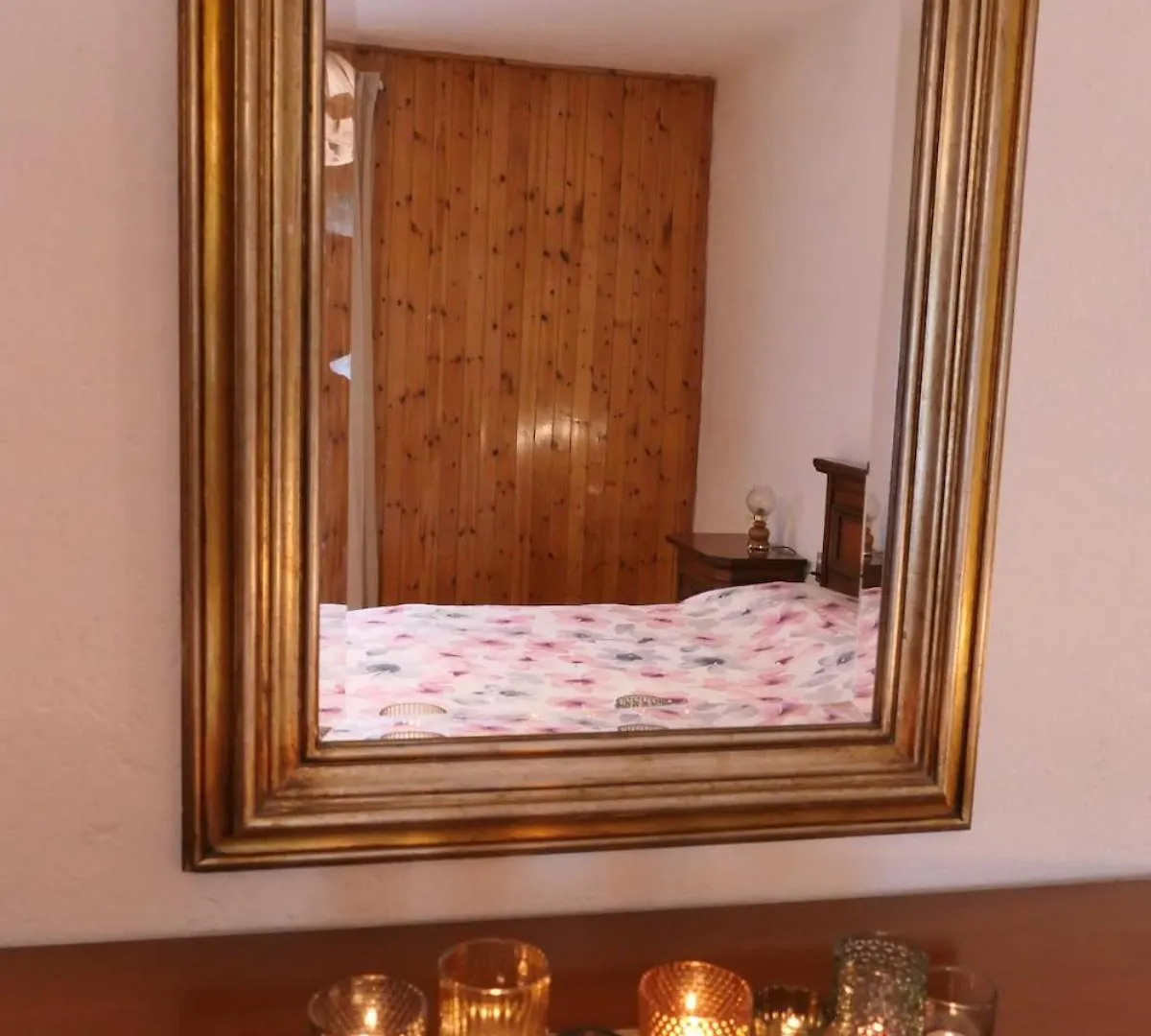 Rosso Papavero Home Borgo San Lorenzo 0*,  Italy